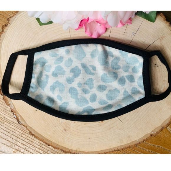 NWT The Frankie Crystal Collection Leopard Print Face Mask - Picture 1 of 1